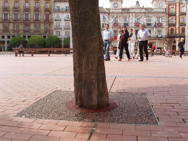 Sistema BaseFilt para nivelar alcorques de la va pblica pavimento drenante 