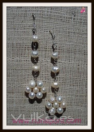 Pendientes de plata y perlas naturales de agua dulce
