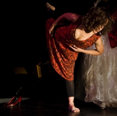 Hermanas de enriqueta mo danza, cia residente en el lavadero