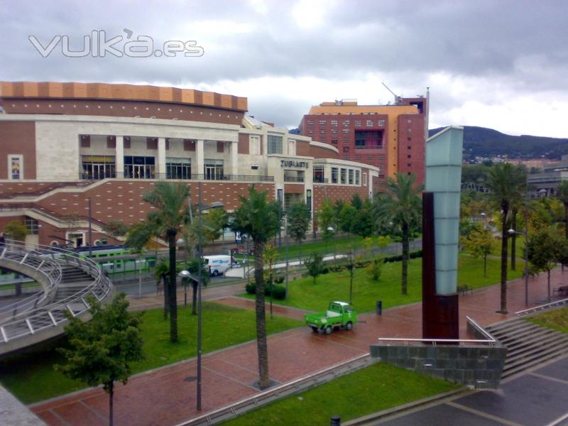 Centro Comercial Zubiarte- Yacha