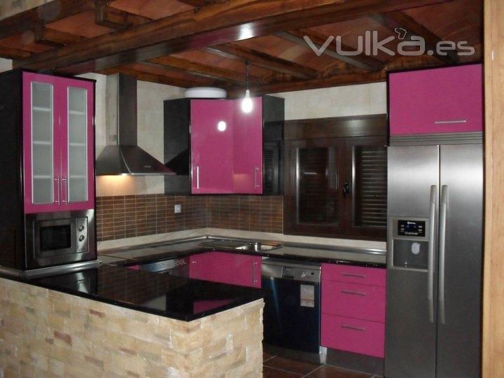 Muebles de cocina DACAL S.COOP.