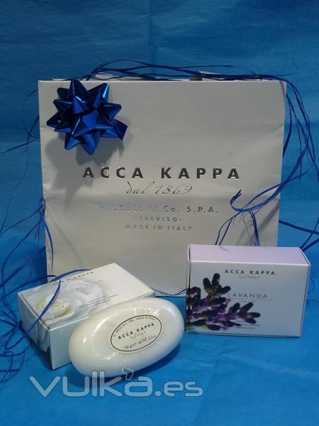 Jabones de Excelencia lavanda  y gardenia Acca Kappa Regalo de Reyes