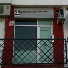 Fachada del estudio
