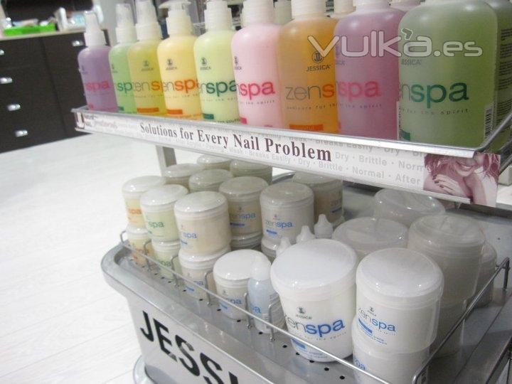 productos para manicura y pedicura. Uñas de gel, acrílicas, esmaltes, SPA.