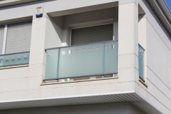 Balcon de aluminio y cristal