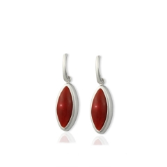 Pendiente en plata con coral natural