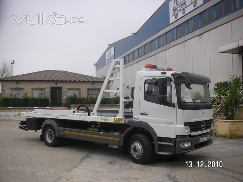 FABRICACION DE GRUAS PARA TRANSPORTE DE 2 VEHICULOS