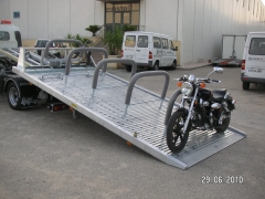 Nueva grua en aluminio para el transporte de motos