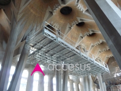 Plataforma especial sagrada familia