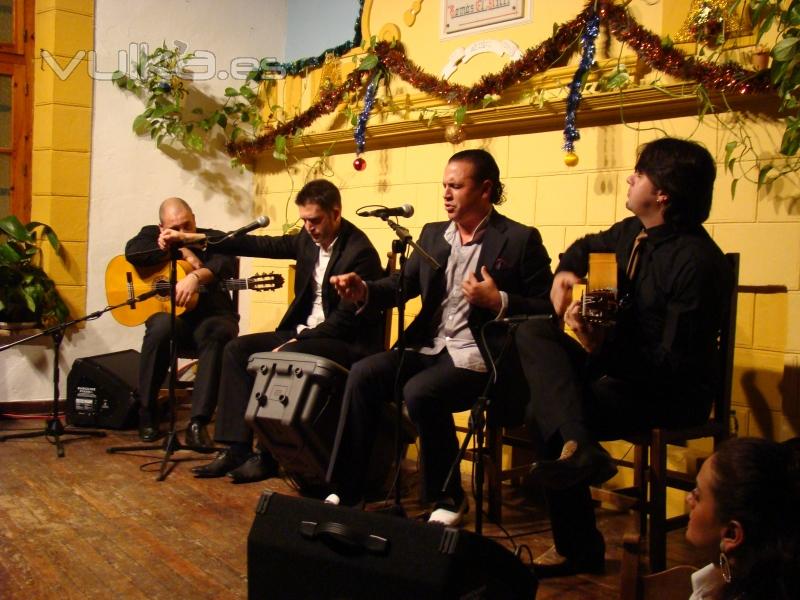 Grupo Flamenco (Paulo Molina y El cano al cante. Perico de la Paula y Juanma Moreno al toque)