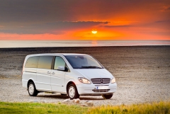 Tu taxi vip a su entera disposicion las 24h
