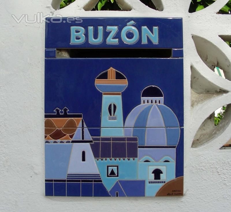 Azulejos y murales de cermica