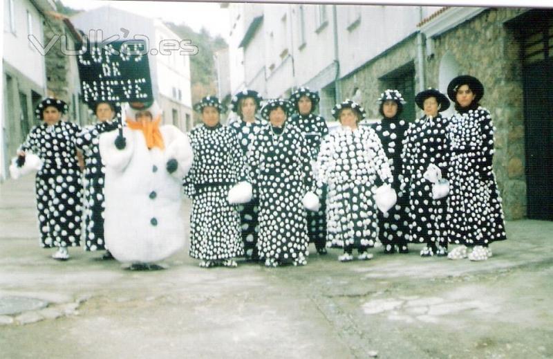 modista, costurera. disfraces de carnaval, 