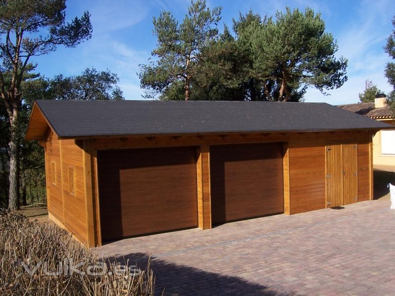 Garage de madera, Rustic Osona.