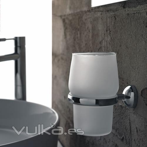 Accesorio de baño: vaso portacepillo en LineaBaño.com