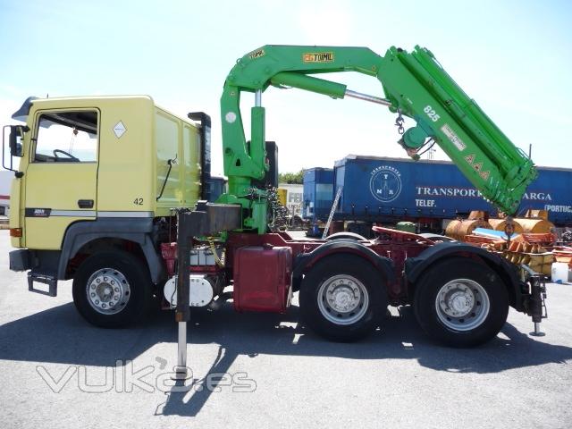 Tracto-camin RENAULT R-380 26T (6X4) CON GRUA