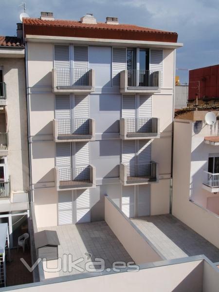 EDIFICIO DE VIVIENDAS, Girona. Direccin de obras