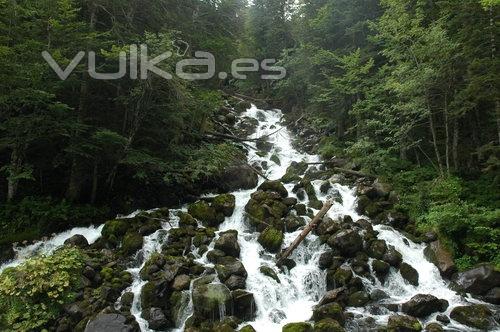 126 - Cascadas en el Valle de Arn