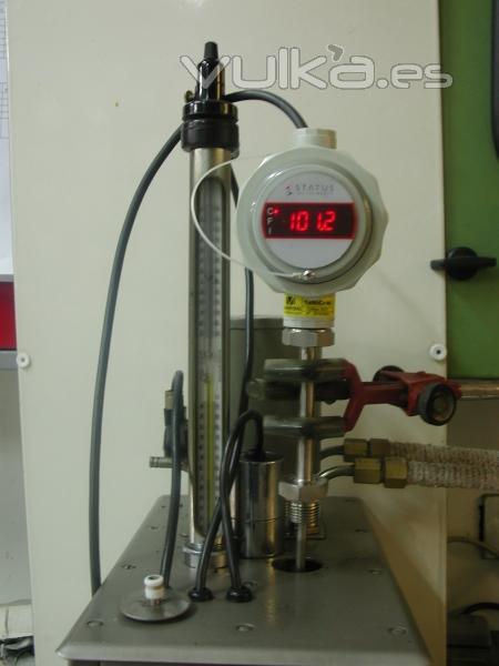 Sonda de temperatura termopar con visualización y transmisor con lazo 4-20mA