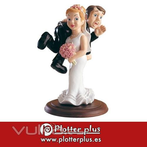 Figuras de novios chulsimas para adornar el mejor pastel de boda del mundo mundial