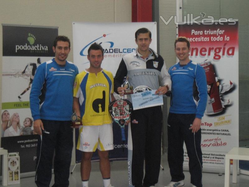 CAMPEONES DE PADEL. PATROCINIO PLAN TOP