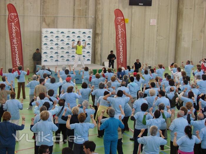 Encuentro deportivo para mayores