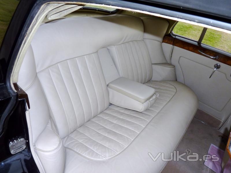 Interior Rolls Royce Silver Cloud