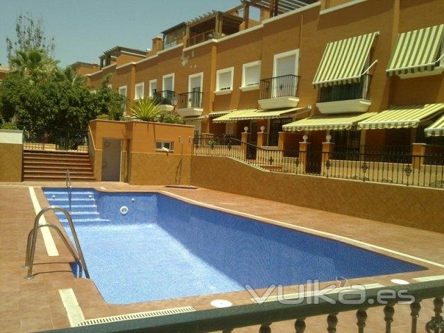 Piscina en Residencial, Aguadulce (Almería)