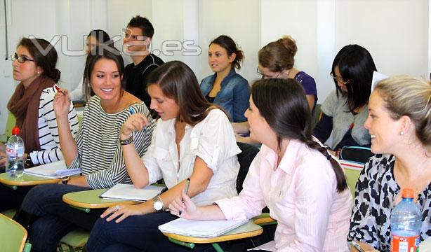 Estudiantes en clase