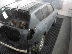 Reparacion de un vehiculo en el taller carrocerias la galana en vitoria-gasteiz