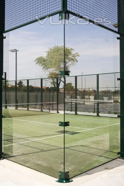 Esquina pista de padel EUROPAD (EURONIX SPORT)