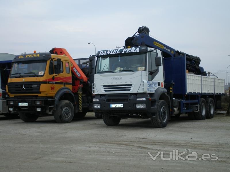 CABEZAS TRACTORAS CON GRA Y CAMIONES CON CAJA