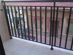 Barandilla alumino balcon alto especial