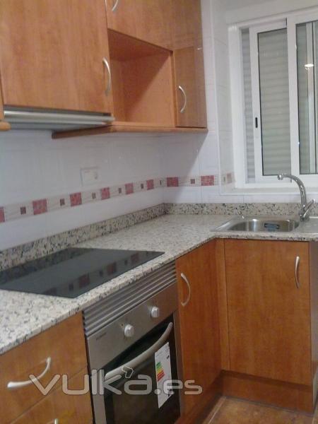 Benicarl - casa-chalet a estrenar, 3 habit., terraza, 5 minutos playa andando 126.000 euros