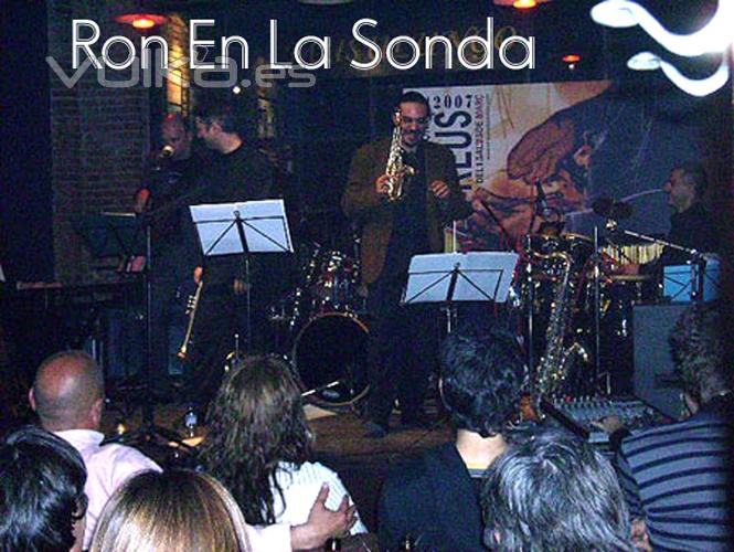 Banda tarraconense de latn-jazz que ofrece una opcin ms amena y prxima de jazz. Repertorio de temas propios: ...