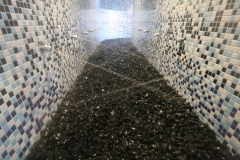 Pedilubio con piedra negra igea pulida en castejon instalaciones romeral