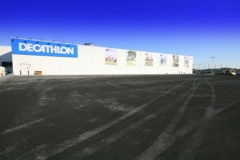 Suelos compactados con arena negra igea, compactacion suelos, aparcamiento decathlon de tudela