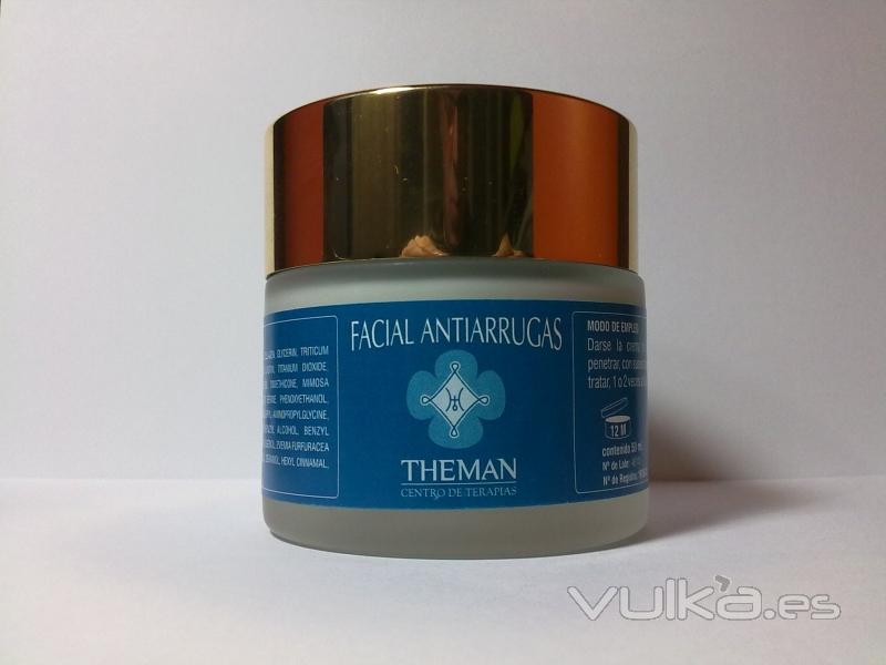 Crema Antiarrugas, trabaja sobre las arrugas, disminuye surcos etc.  precio 19.00 EUR