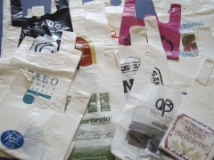 Bolsas tipo camiseta