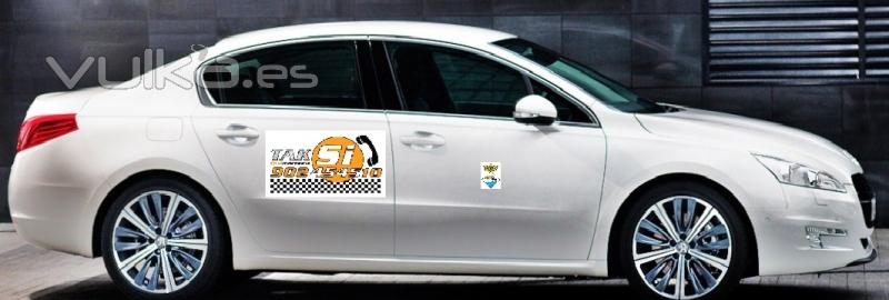 Taxi Argentona, portem la seva publicitat a les portes.