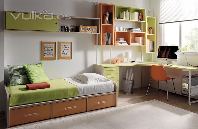Dormitorio juvenil Slang con muebles color naranja y verde