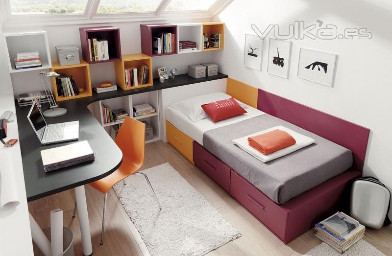 Mueble juvenil con cama y zona estudio del catalogo Slang