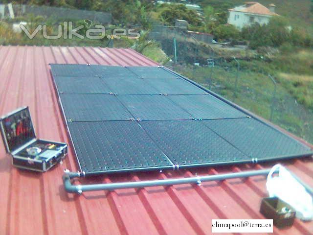 Paneles solares piscina