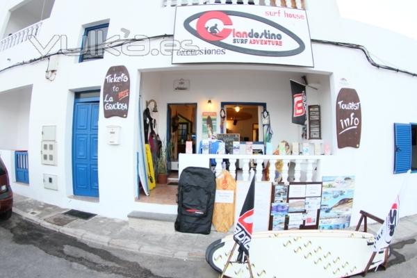 Surf House Clandestino