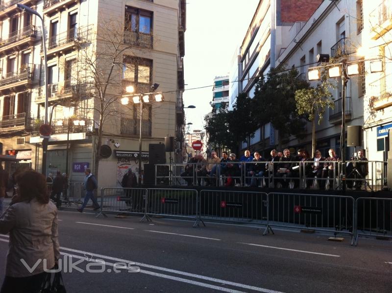 Tribuna con barandilla Jurado Rua Carnaval Sants 2011