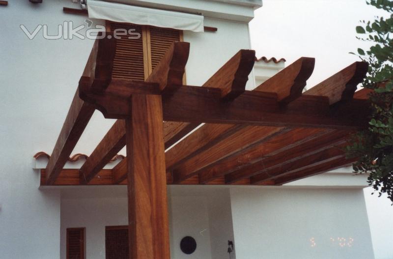 pergola descubierta