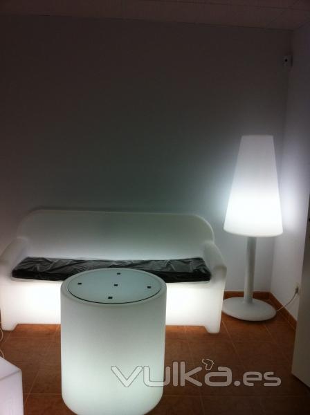 Mobiliario chill out con luz