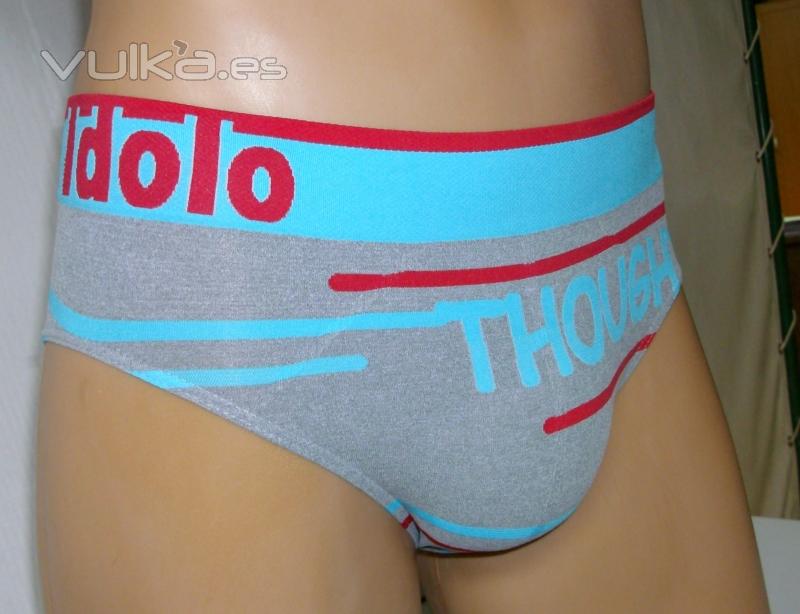 Art. 7367 Slip Cro. Mod. MARITIM. Color: Unico. Talla: M - G. Tambien disponible en Boxer art. 7467