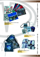 BOLSOS CON POLIESTER ESTAMPADO Y PIEL
