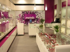 Decoracion joyeria metalis